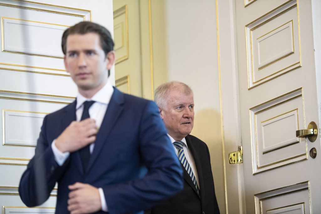 Θέλουν να μπλοκάρουν τη Μεσόγειο για τους μετανάστες