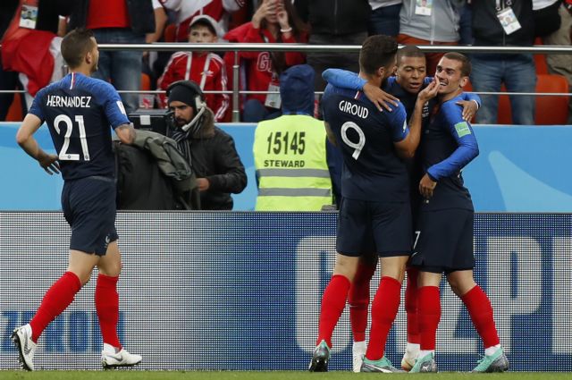 Ρίχνουν το βάρος στην άμυνα