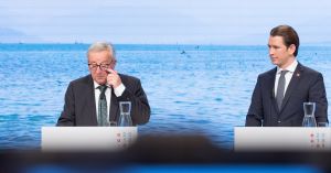 Economist: Στα βήματα της πολιτικής Κουρτς η Ευρώπη