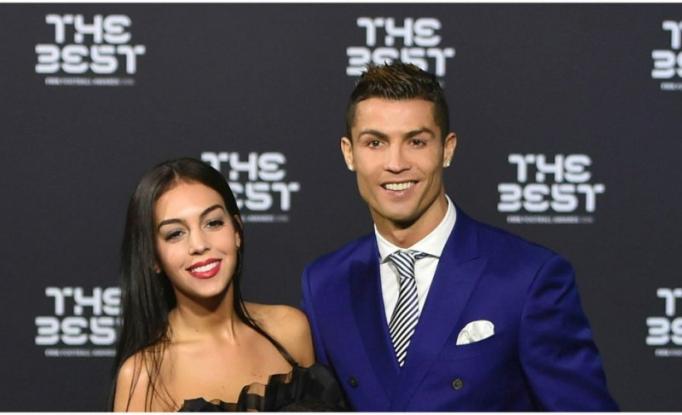 Ελληνικό καλοκαίρι για τον Κριστιάνο Ρονάλντο – Στη Μεσσηνία με την πανέμορφη σύντροφό του