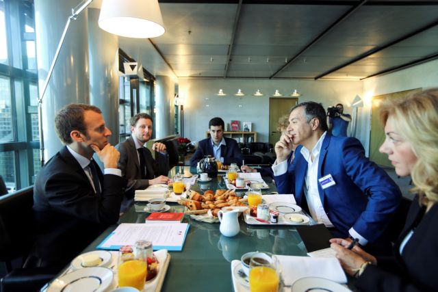 Αναζητώντας ξανά τον Μακρόν