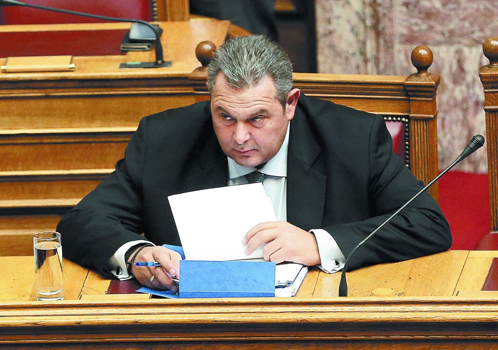 Η επικίνδυνη και τραγική αμετροέπεια του Πάνου Καμμένου