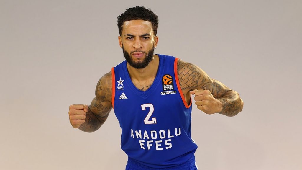 Νεκρός ο γνωστός μπασκετμπολίστας Τάιλερ Χάνικατ