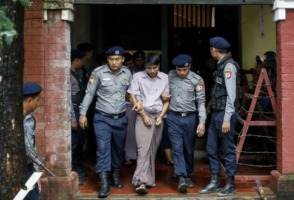 Μιανμάρ: Δίωξη δημοσιογράφων του Reuters που ερευνούσαν σφαγές Ροχίνγκια