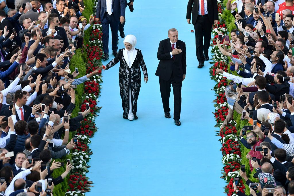 Υποσχέσεις για μια πανίσχυρη Τουρκία δίνει ο Ερντογάν