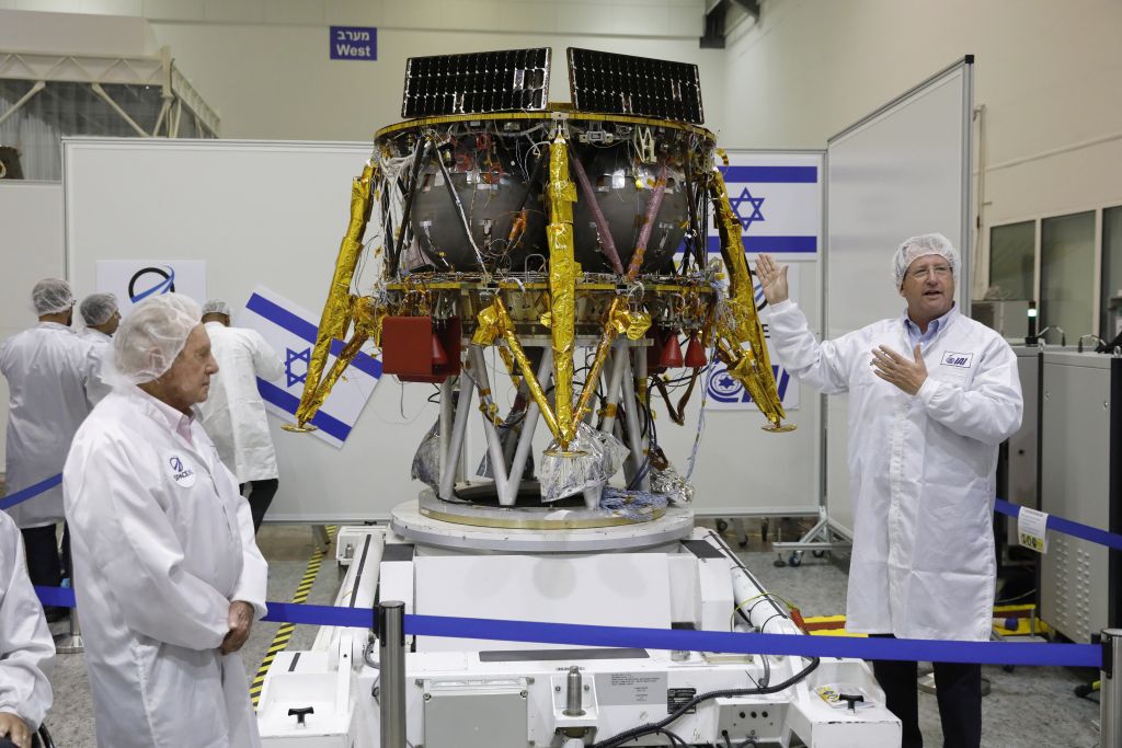 Το πρώτο ισραηλινό διαστημόπλοιο θα προσεληνωθεί τον Φεβρουάριο