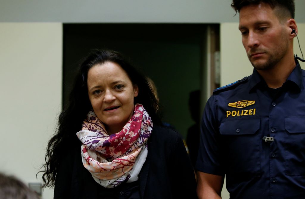 Γερμανία: Ισόβια στη νεοναζίστρια Μπ. Τσέπε για το φόνο 10 ανθρώπων