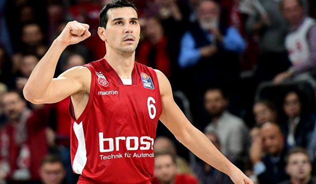 Καλώς τονε κι ας άργησε!