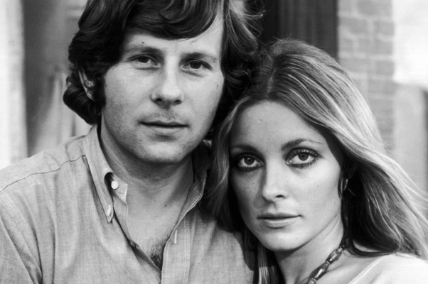 Σε δημοπρασία το νυφικό της Σάρον Τέιτ από τον γάμο της με το Ρομάν Πολάνσκι