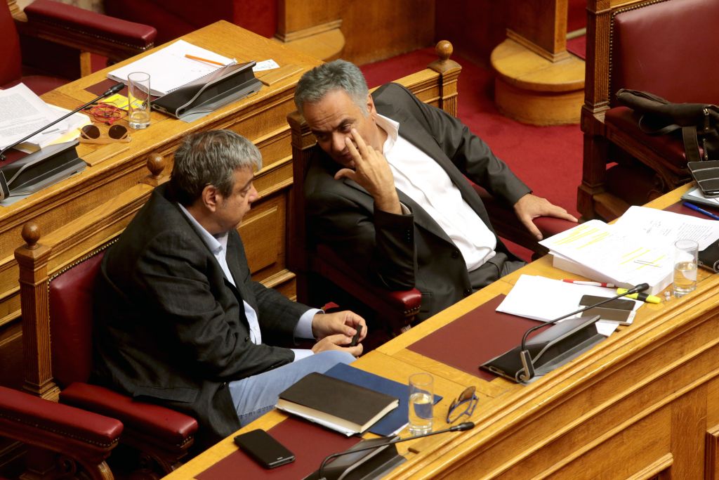 Βερναρδάκης: Μην στοχοποιείτε τον Τσίπρα, είναι μόνο 44 ετών