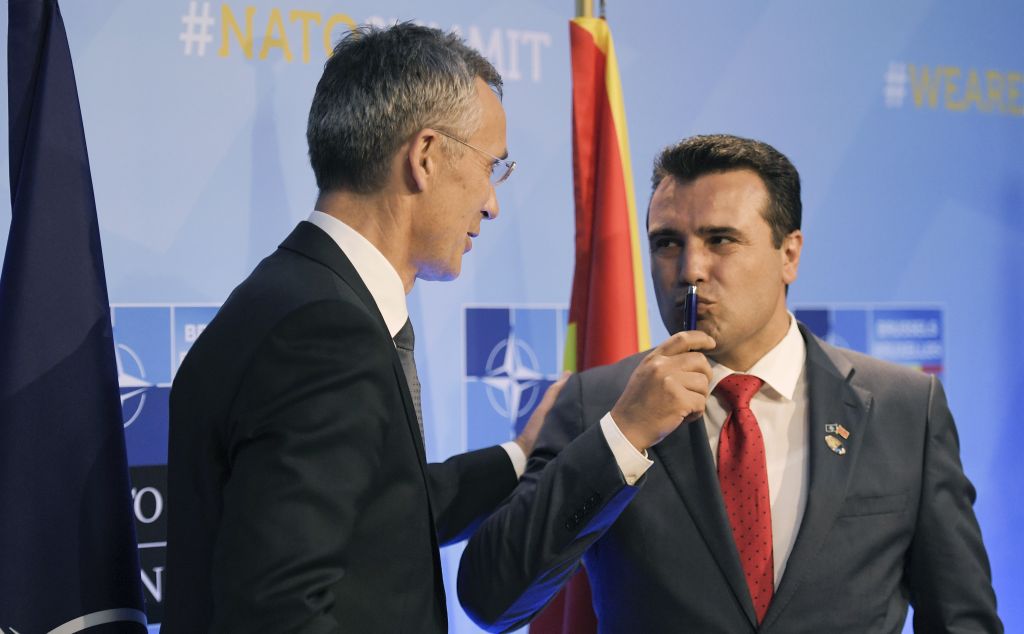 Δωροδοκίες που θα επηρεάσουν το δημοψήφισμα καταγγέλλει ο Ζάεφ