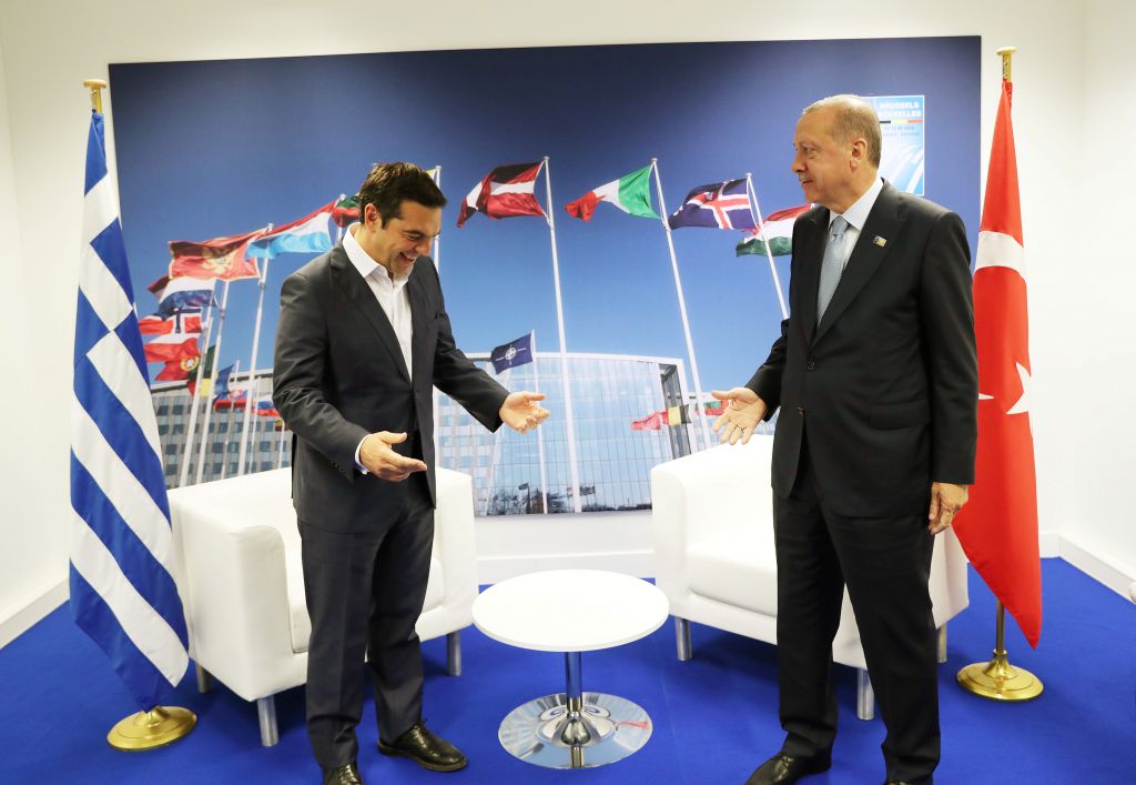 Το παρασκήνιο της συνάντησης Τσίπρα – Ερντογάν και τα τουρκικά «παζάρια»