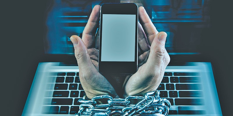 Ο εθισμός στο διαδίκτυο κρύβει χαμηλή αυτοεκτίμηση