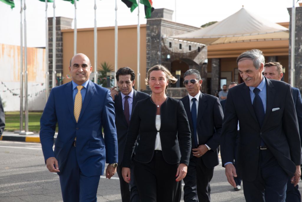 Η Ευρώπη ενισχύει τη Λιβύη για να κρατήσει τους μετανάστες