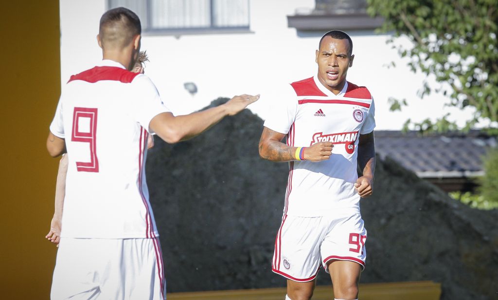 Ολυμπιακός : Νίκη στο πρώτο φιλικό στο Βέλγιο, σκόραρε πάλι ο Γκερέρο