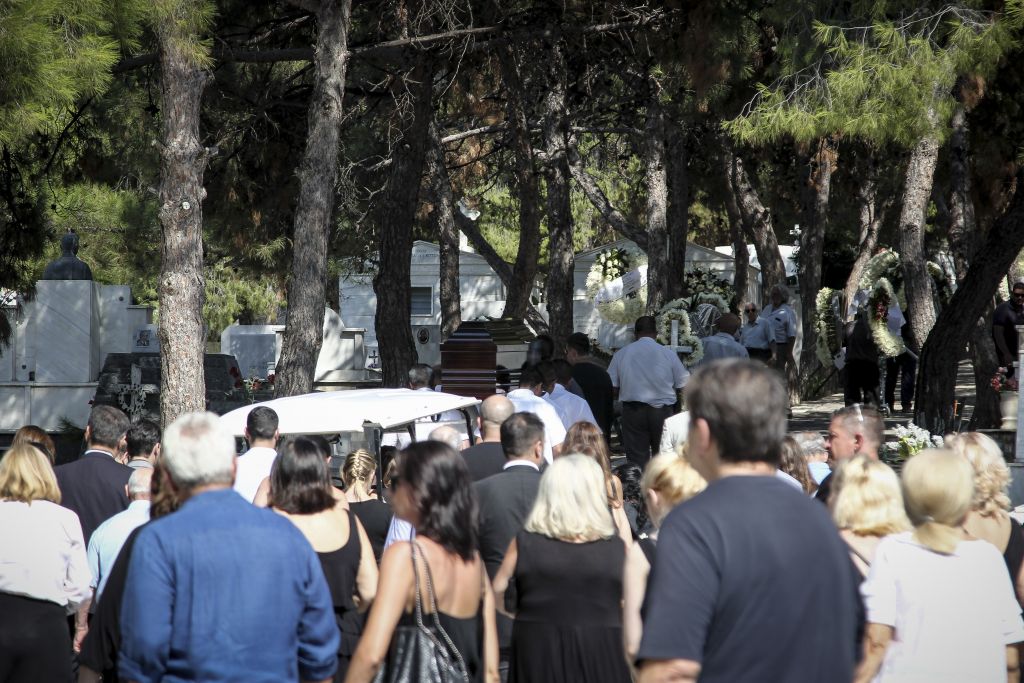 Τελευταίο αντίο στον Μάνο Αντώναρο