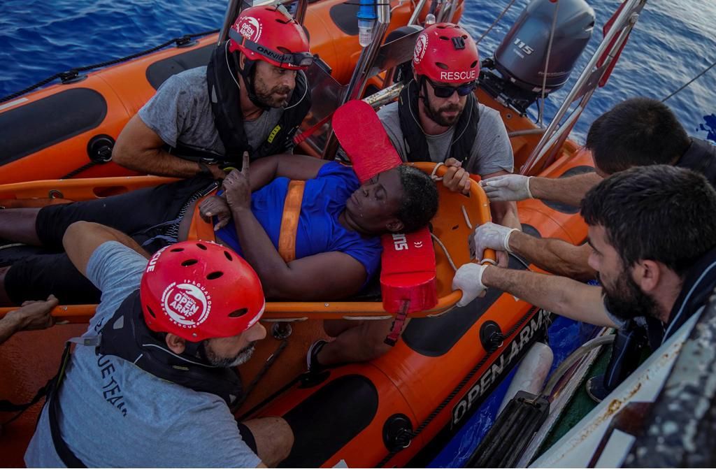 Μαρκ Γκασόλ: Απάνθρωπο και εγκληματικό να πεθαίνουν άνθρωποι στη Μεσόγειο