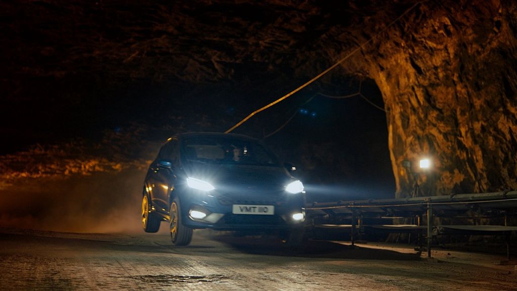 To νέο Ford Fiesta ST πατάει γκάζι 400 μέτρα κάτω από το γη