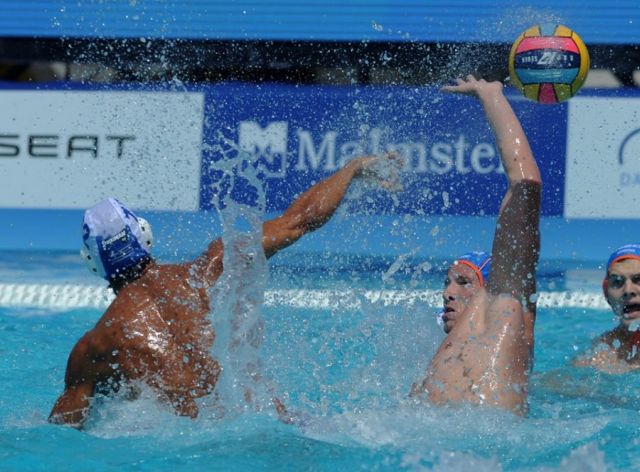 Χαλαρή νίκη και στο βάθος Κροατία