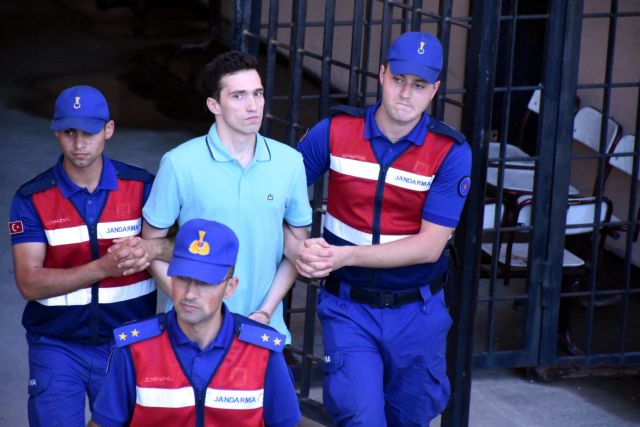 Φόβοι για διετή κράτηση των δύο στρατιωτικών