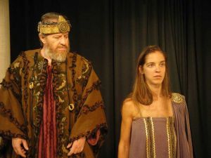 Η «Αντιγόνη» μιλάει αρχαία ελληνικά στο Αλσος Γαλατσίου