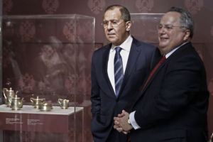 Κλιμακώνεται η ένταση μεταξύ Ελλάδας και Ρωσίας