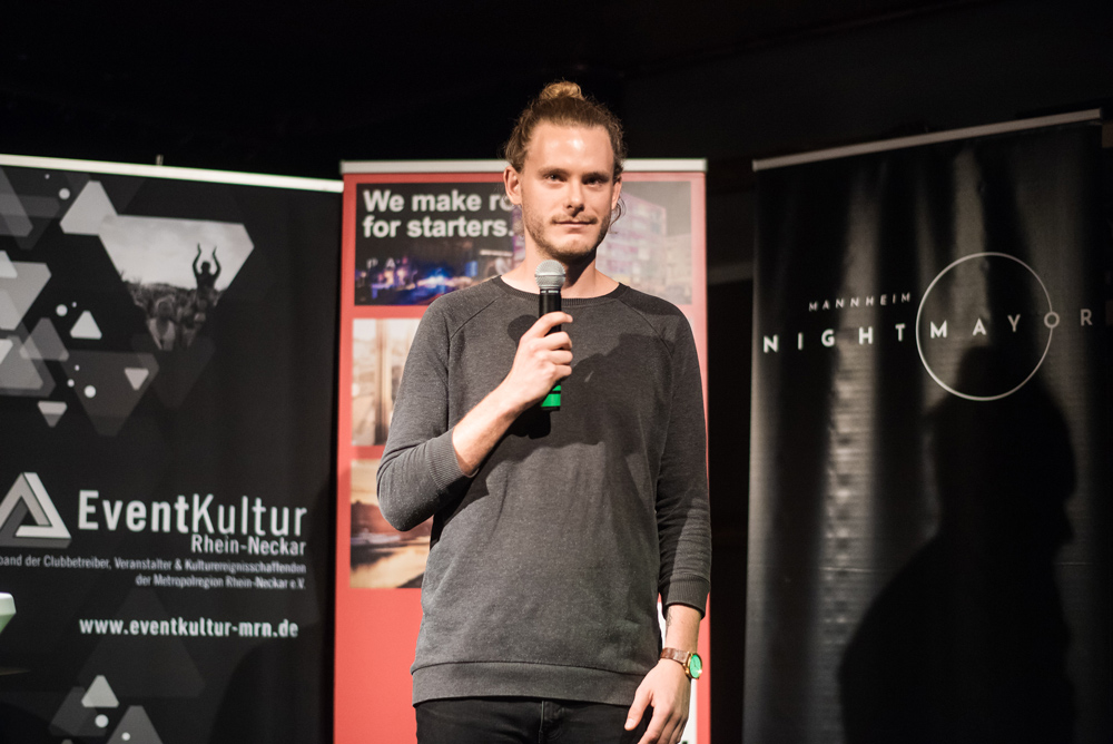 Γερμανία: «Δήμαρχος της νύχτας» με… πτυχίο στη νυχτερινή ζωή