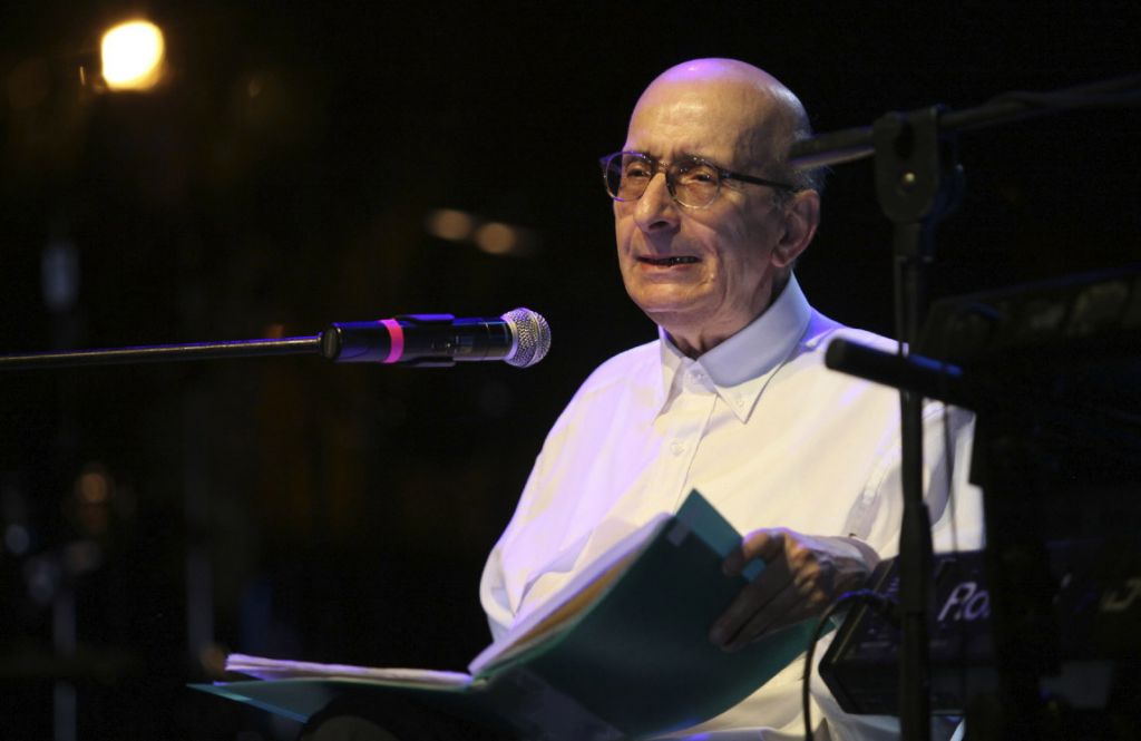 Μάνος Ελευθερίου : Συγκλονιστικός αποχαιρετισμός από φίλους και συνεργάτες