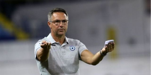 Θέλει να τρυπήσει το ταβάνι!