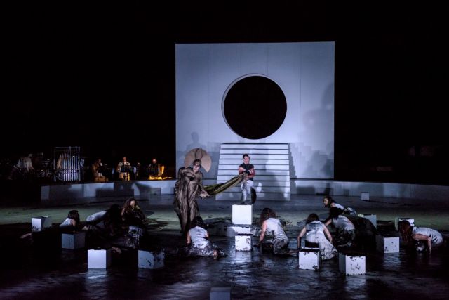 Το εφιαλτικό παραμύθι της «Ηλέκτρας»