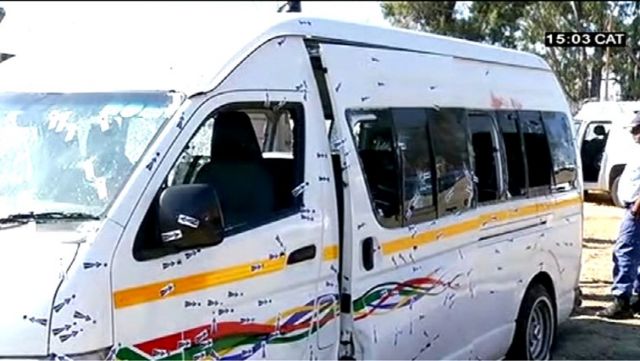 Δολοφόνησαν 11 οδηγούς μίνιμπας ταξί στη Νότια Αφρική