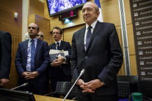 Νίπτει τας χείρας του ο γάλλος ΥΠΕΣ για το σκάνδαλο Μπεναλά