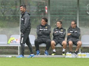 Mπαίνουν στο κλίμα και «απειλούν»