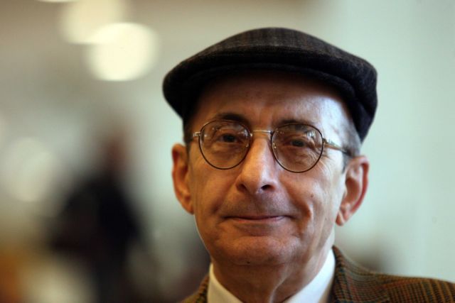 Τα λόγια (των φίλων) και τα χρόνια (των τραγουδιών)