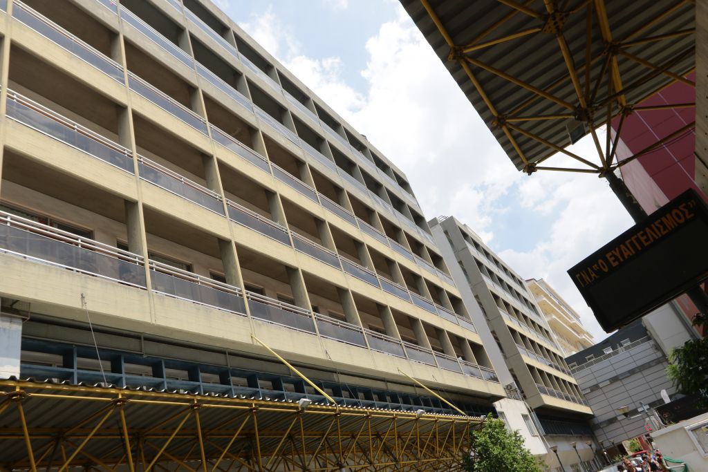 Τους τραυματίες στον Ευαγγελισμό επισκέφθηκε ο Πρ. Παυλόπουλος