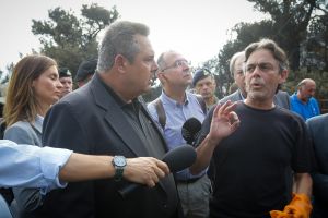 Απίστευτος Καμμένος: Μόνο πέντε πνίγηκαν στη θάλασσα