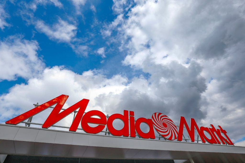 Η Media Markt προσφέρει ηλεκτρικές συσκευές στους πληγέντες