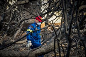 Κρύβουν τους 100 και πλέον αγνοουμένους