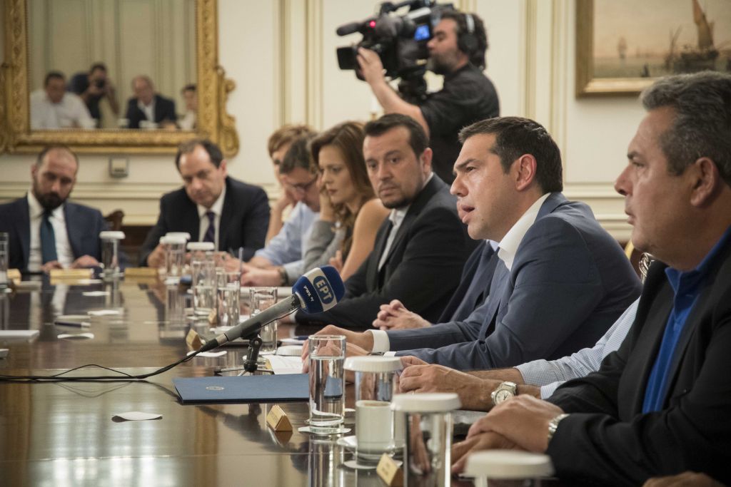 «Μπαλάκι» γίνονται οι ευθύνες – Στη «σέντρα» ο ΓΓ Πολιτικής Προστασίας