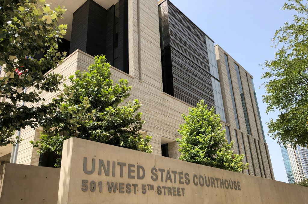 Πέντε νεκροί στο Τέξας από ανταλλαγή πυροβολισμών