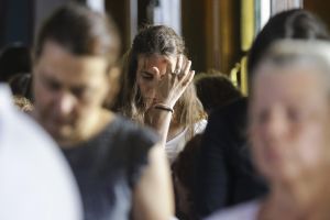 Μάτι : Οδοιπορικό εκεί που σταμάτησε ο χρόνος