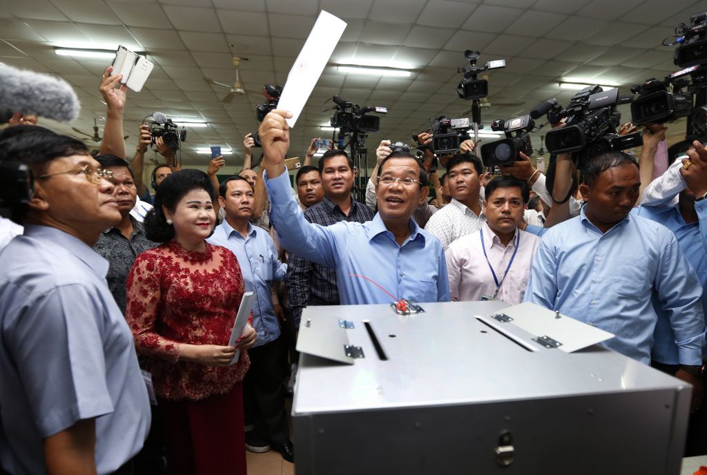 Καμπότζη: «Mη αξιόπιστα» τα εκλογικά αποτελέσματα για την ΕΕ