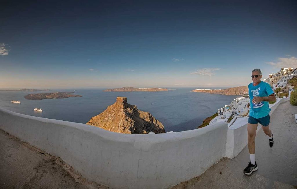 Απαιτητικές διαδρομές στο φετινό Santorini Experience 5 με 7 Οκτωβρίου