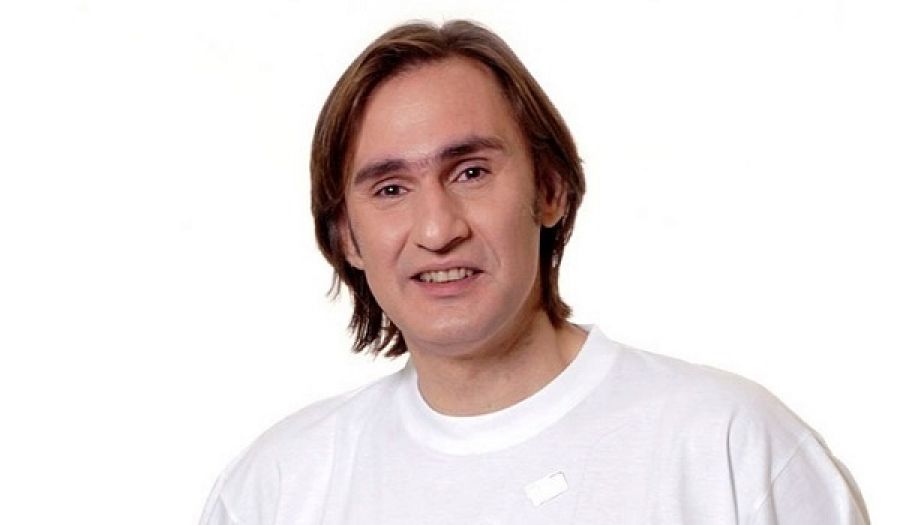 Ακης Σακελλαρίου : Συνεχίζεται η αγωνία για την υγεία του ηθοποιού