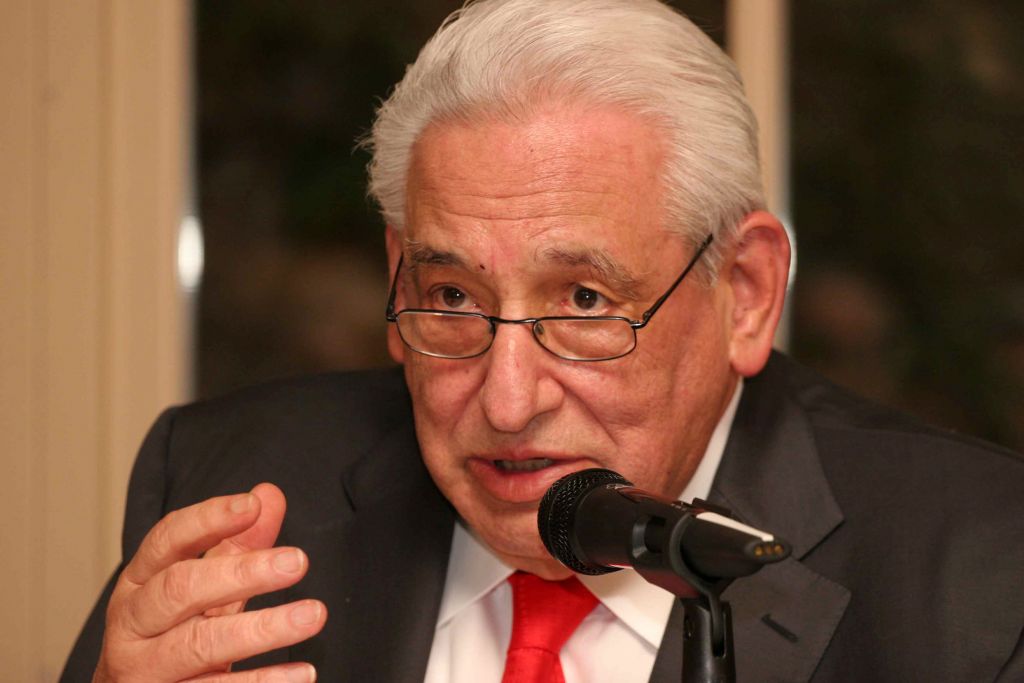 Το κείμενο – χαστούκι στον Τσίπρα από τον συνταγματολόγο Δ. Τσάτσο