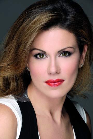 Ατύχημα για την Ευγενία Μανωλίδου – Επεσε στη θάλασσα