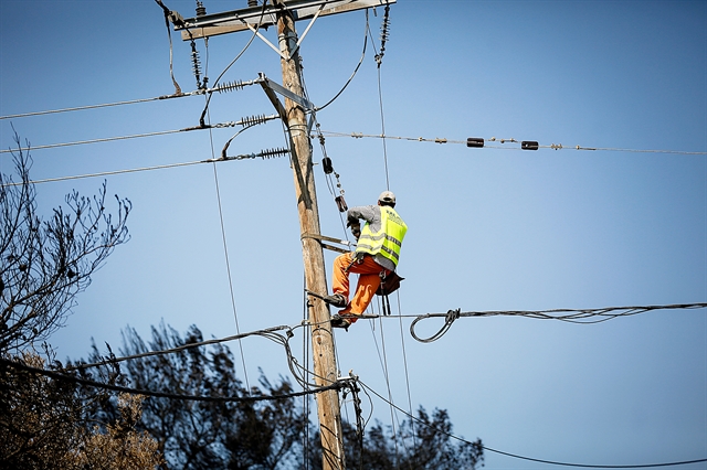 Οι 14 εστίες πυρκαγιάς στην Κινέτα ήταν τελικώς… μία!