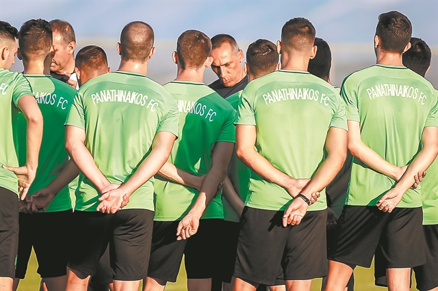 Οι αφαιρέσεις μαδάνε το Τριφύλλι