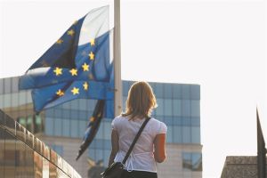 Πρακτική άσκηση με μισθό €1.130 για πέντε μήνες