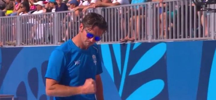 Αφιερωμένη η νίκη στους Ελληνες και στους πυροσβέστες